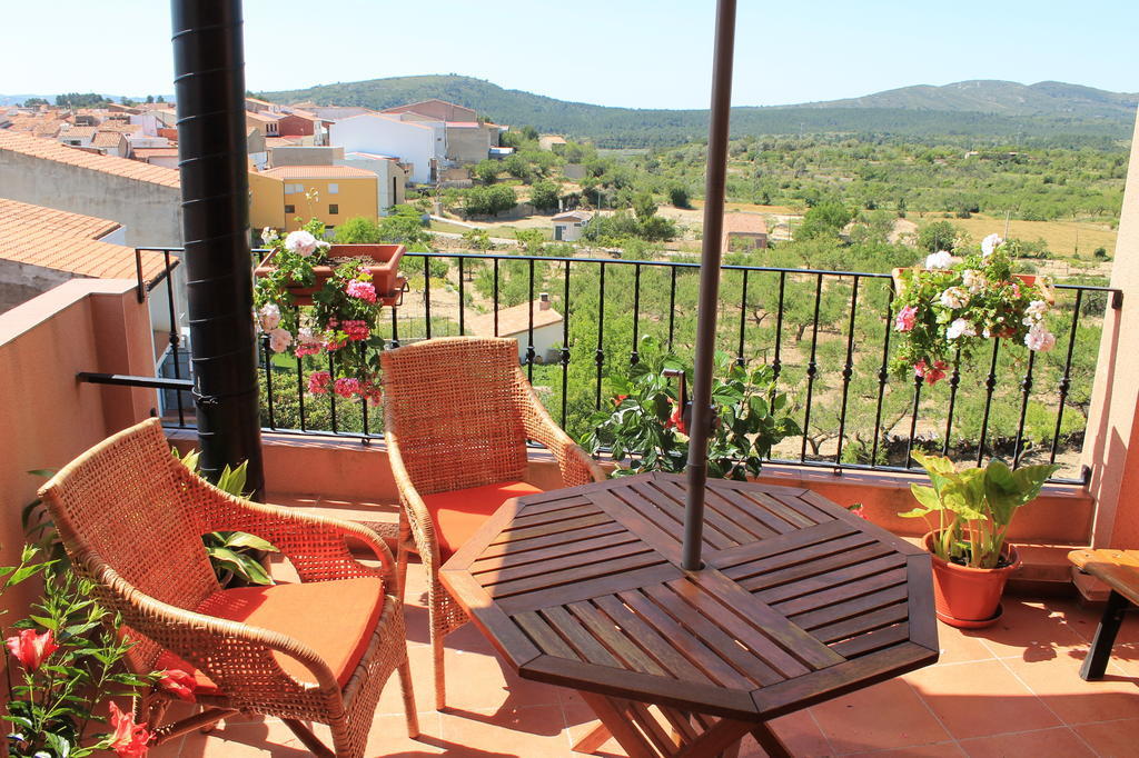 Holiday home El Planet De Maella: Jacuzzi Retreat Near Peñíscola And Morella Chert