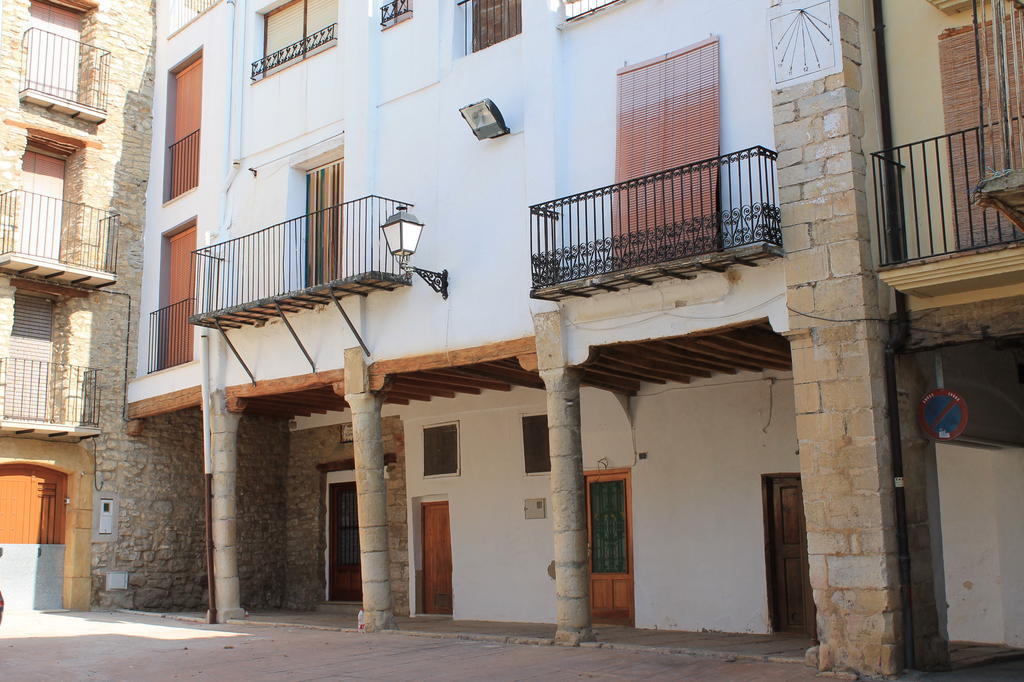 El Planet De Maella: Jacuzzi Retreat Near Peñíscola And Morella Holiday home *