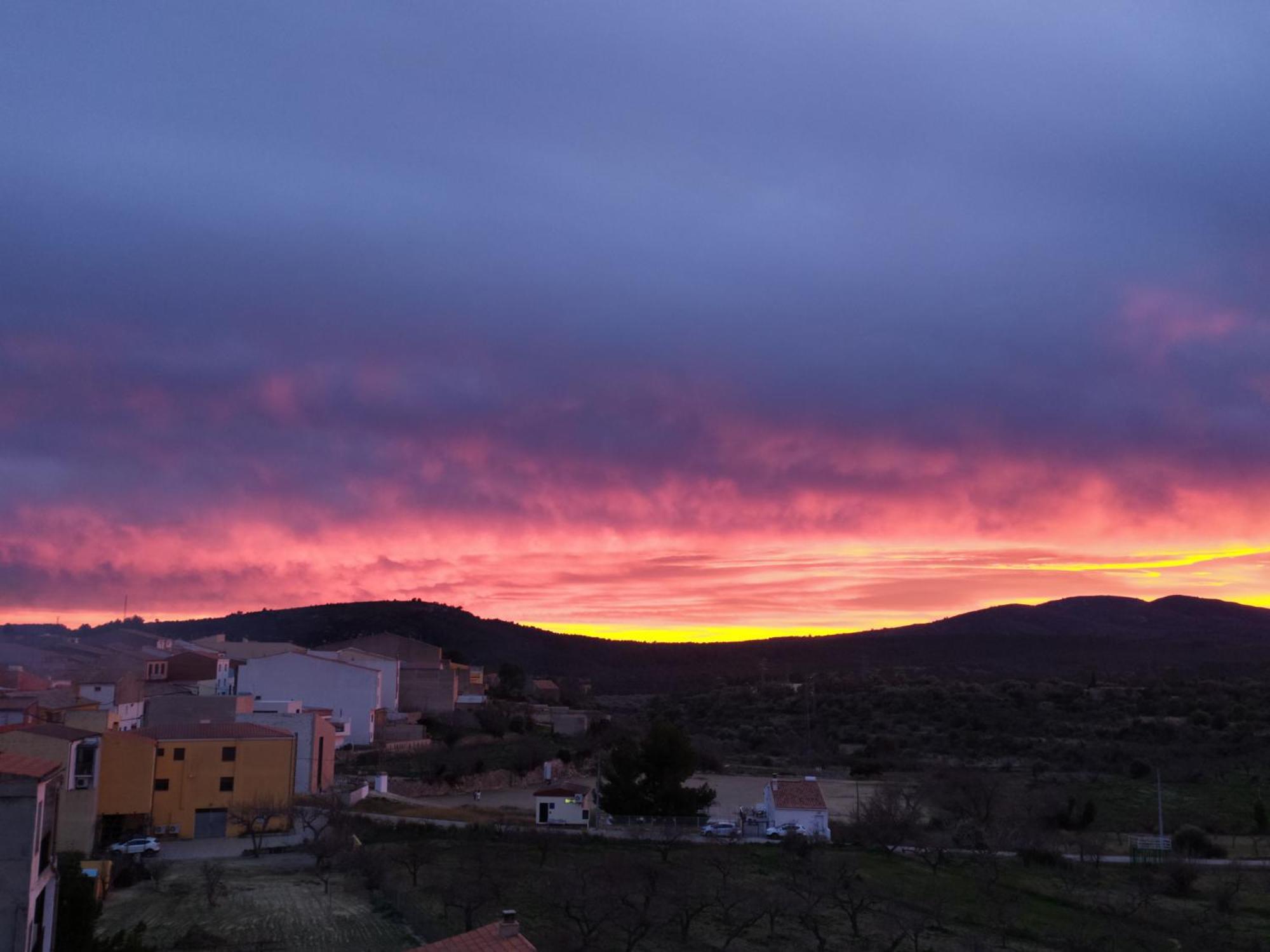 El Planet De Maella En Castellon Con Jacuzzi En Xert Cerca De Morella Chert