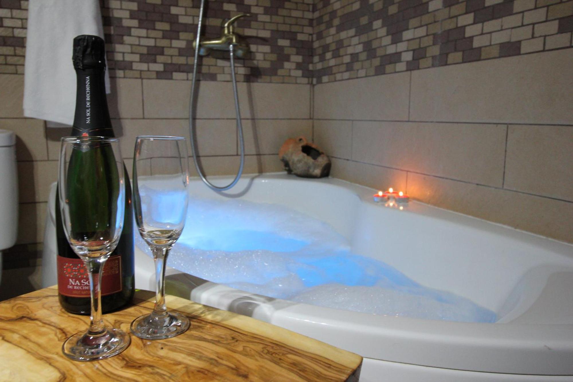 Vakantiehuis El Planet De Maella En Castellon Con Jacuzzi En Xert Cerca De Morella