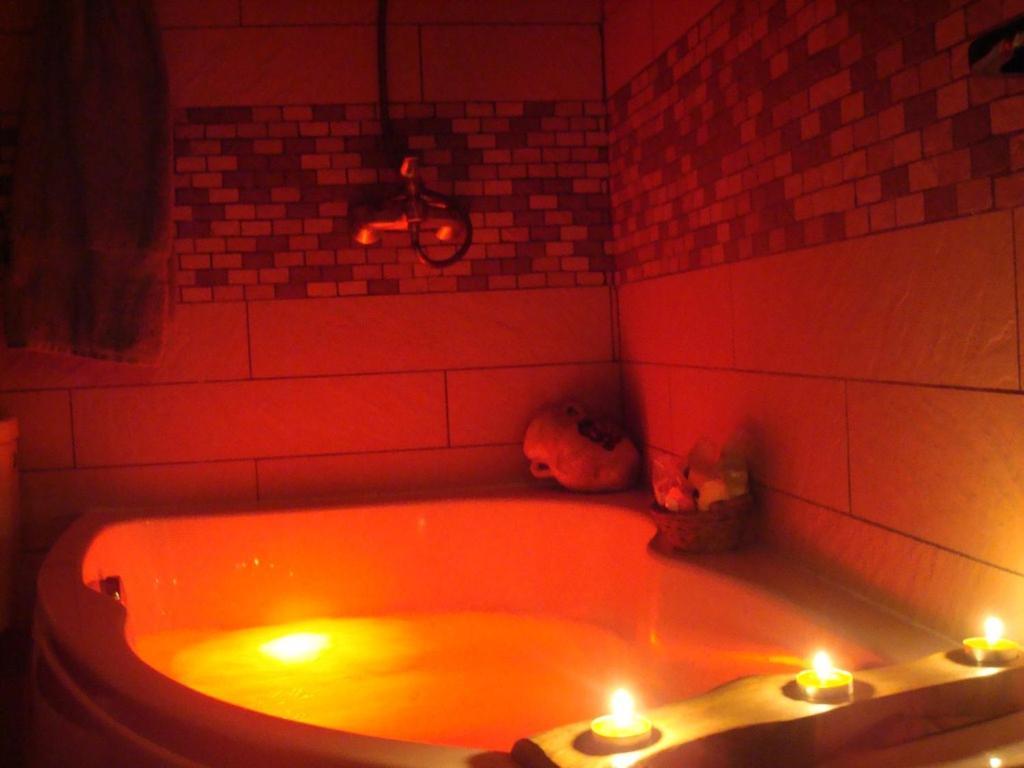 El Planet De Maella En Castellon Con Jacuzzi En Xert Cerca De Morella * Chert